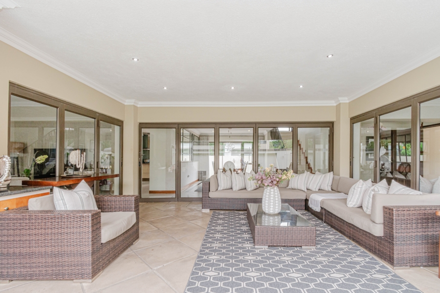 To Let 4 Bedroom Property for Rent in Bryanston Gauteng