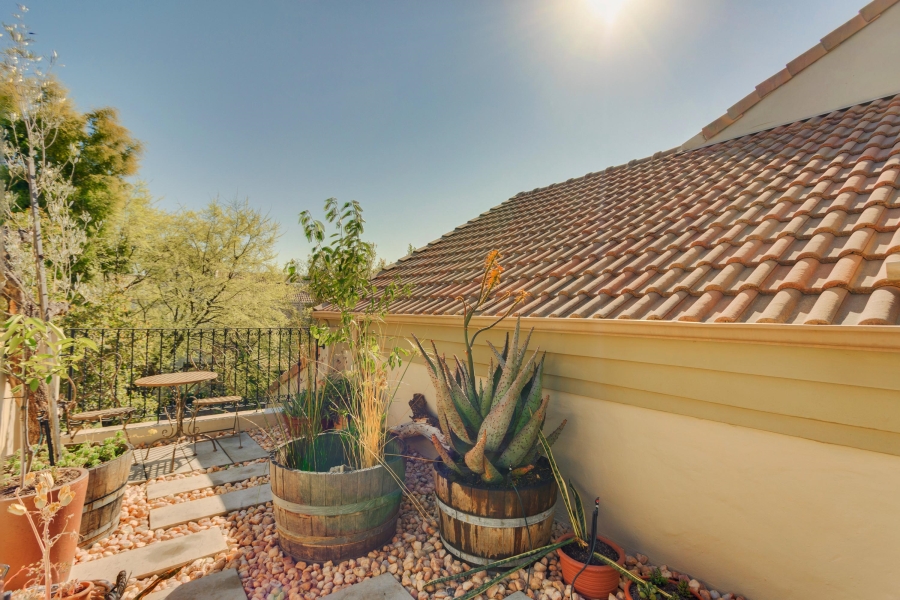 3 Bedroom Property for Sale in Lonehill Gauteng