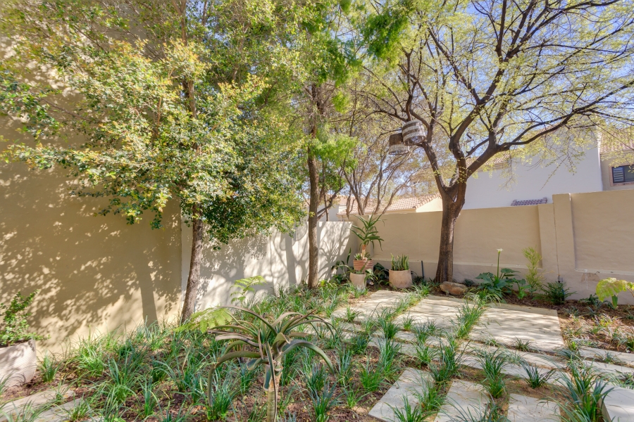 3 Bedroom Property for Sale in Lonehill Gauteng