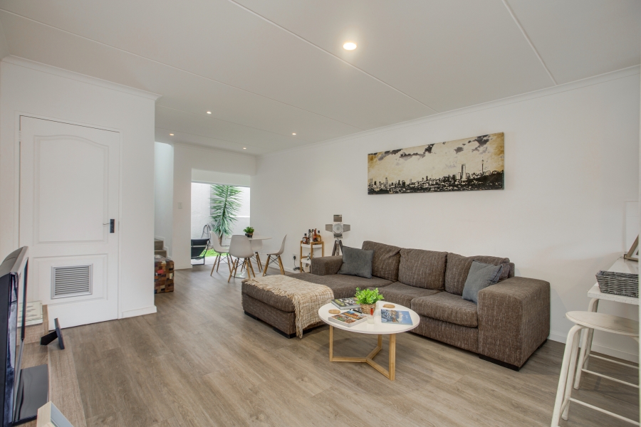 2 Bedroom Property for Sale in Bryanston Gauteng