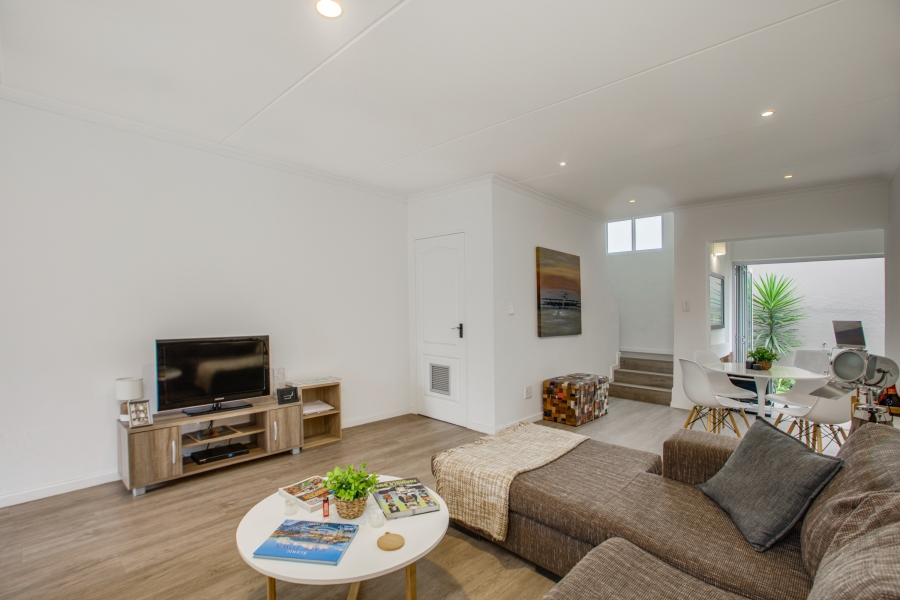 2 Bedroom Property for Sale in Bryanston Gauteng