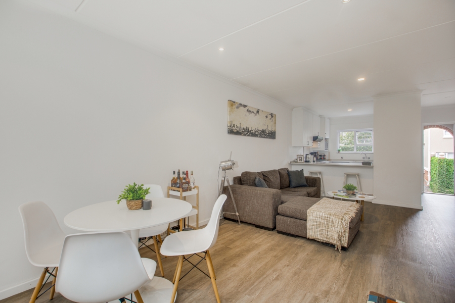 2 Bedroom Property for Sale in Bryanston Gauteng