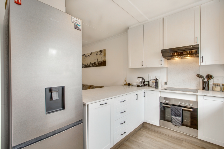 2 Bedroom Property for Sale in Bryanston Gauteng