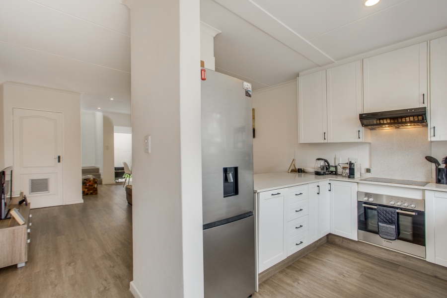 2 Bedroom Property for Sale in Bryanston Gauteng