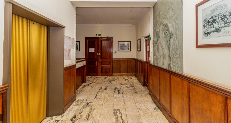 To Let 3 Bedroom Property for Rent in Marshalltown Gauteng