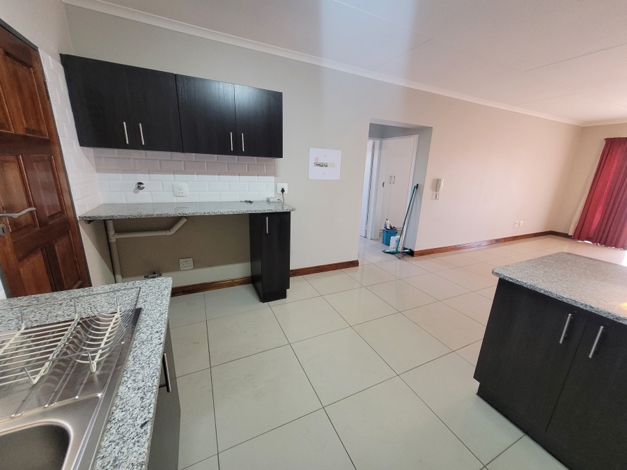 To Let 2 Bedroom Property for Rent in Meyersdal Gauteng