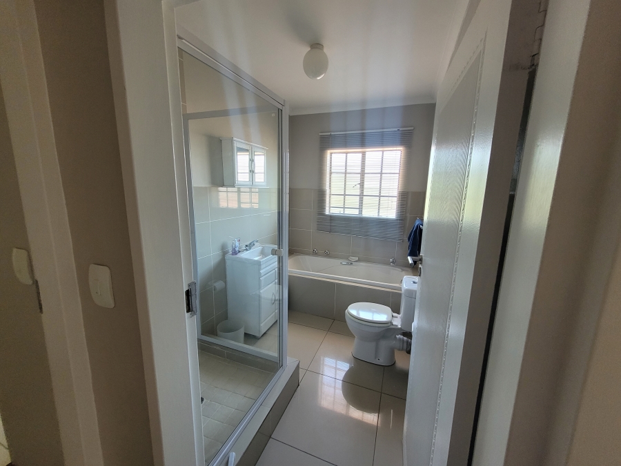 To Let 2 Bedroom Property for Rent in Meyersdal Gauteng