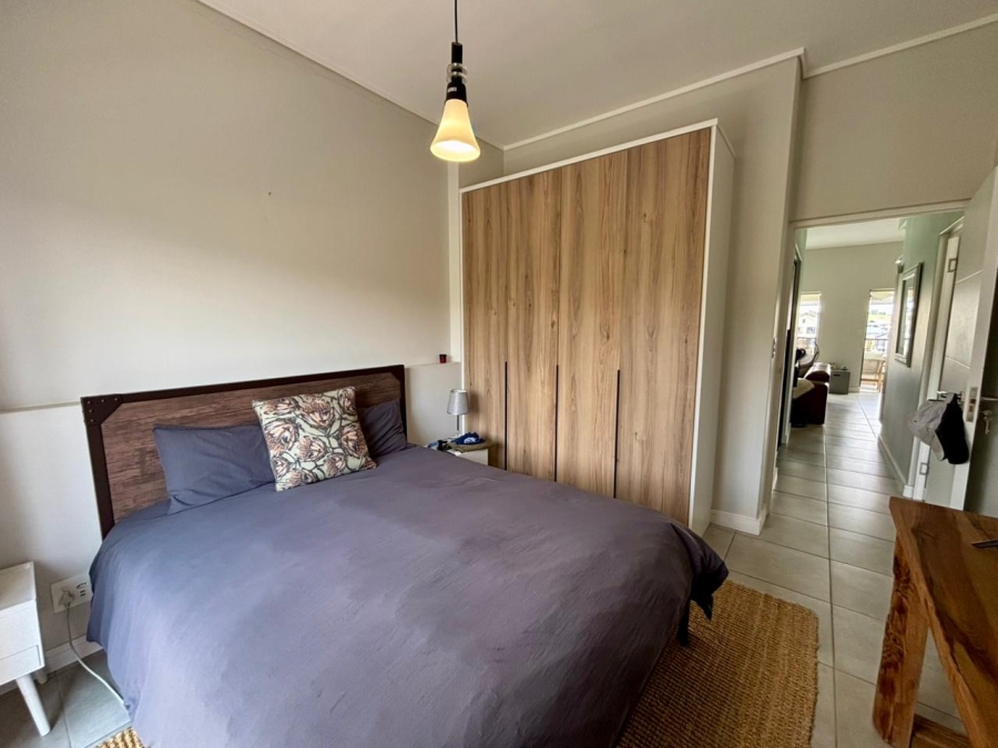 To Let 2 Bedroom Property for Rent in Waterfall Gauteng