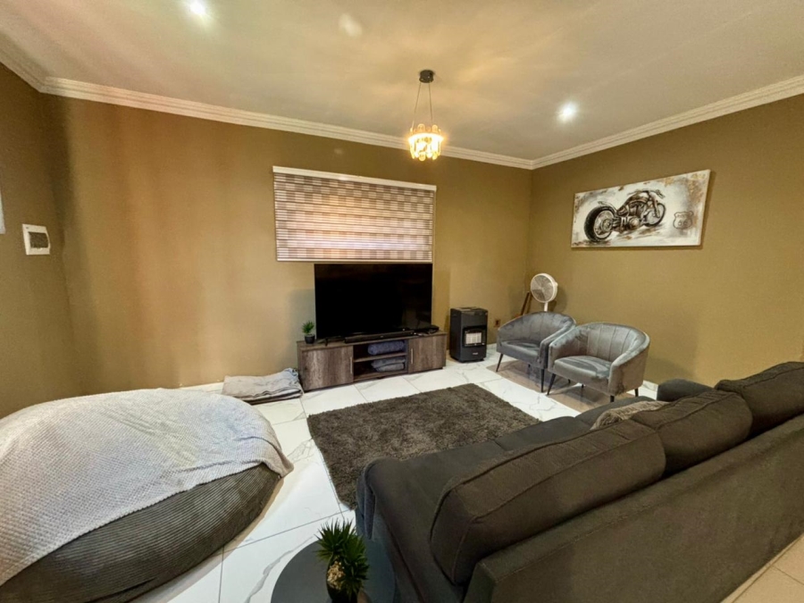 To Let 3 Bedroom Property for Rent in Randpark Ridge Gauteng