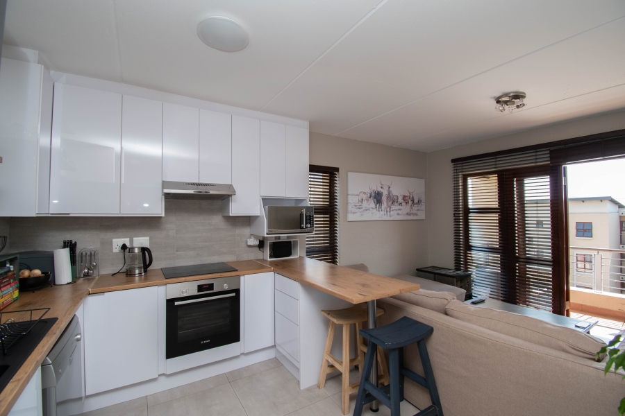 To Let 2 Bedroom Property for Rent in Ferndale Gauteng