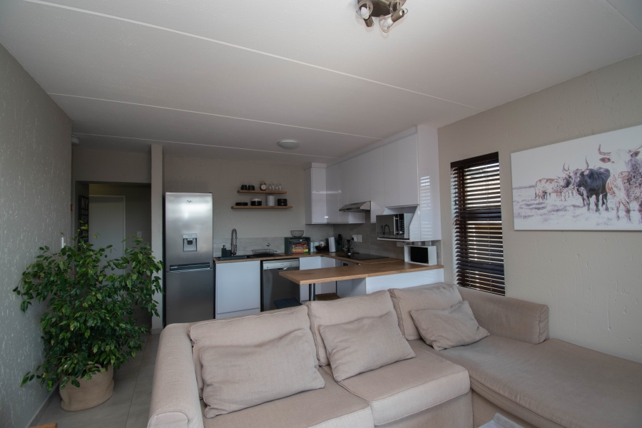 To Let 2 Bedroom Property for Rent in Ferndale Gauteng