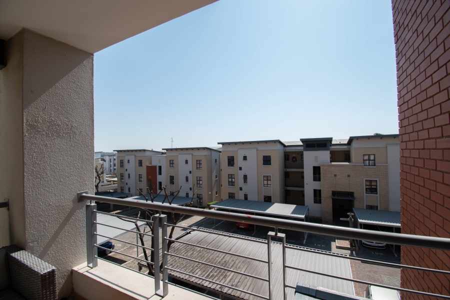 To Let 2 Bedroom Property for Rent in Ferndale Gauteng