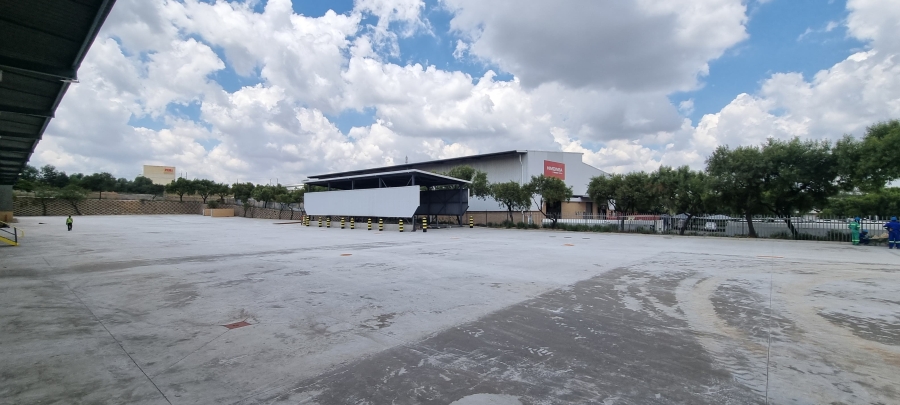 To Let commercial Property for Rent in Randjespark Gauteng