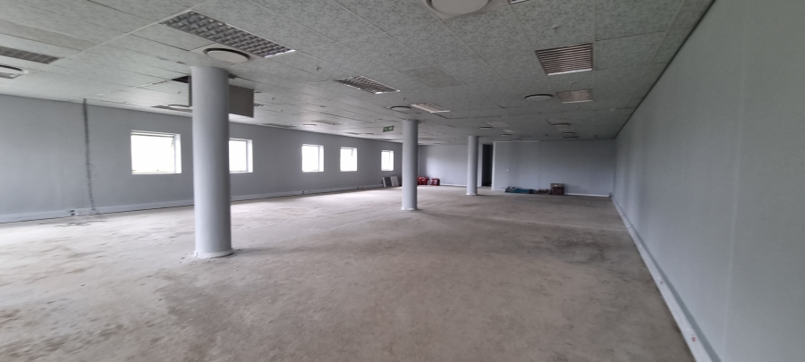 To Let commercial Property for Rent in Randjespark Gauteng