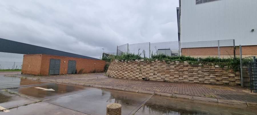 To Let commercial Property for Rent in Olifantsfontein Gauteng