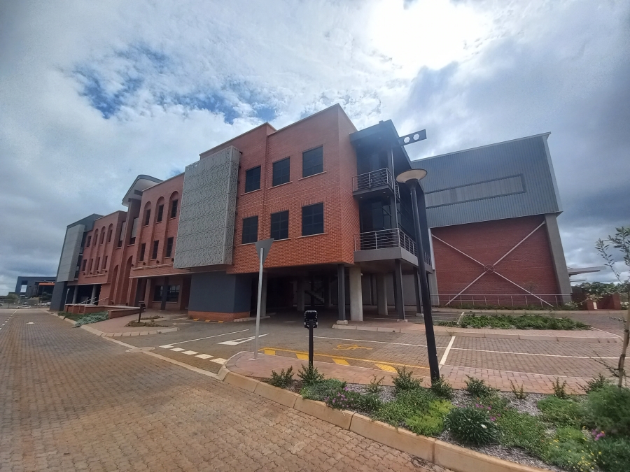 To Let commercial Property for Rent in Louwlardia Gauteng