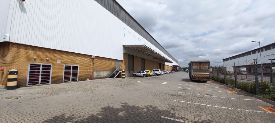 To Let commercial Property for Rent in Gosforth Park Gauteng