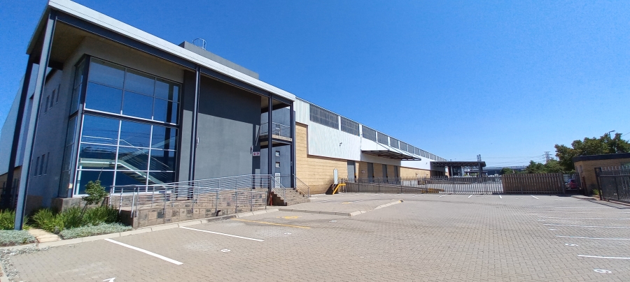 To Let commercial Property for Rent in Gosforth Park Gauteng