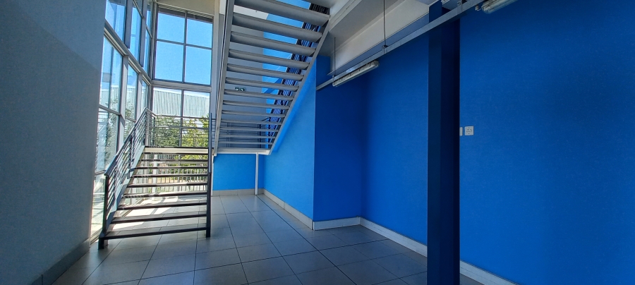 To Let commercial Property for Rent in Gosforth Park Gauteng