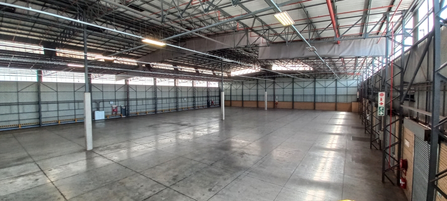 To Let commercial Property for Rent in Gosforth Park Gauteng