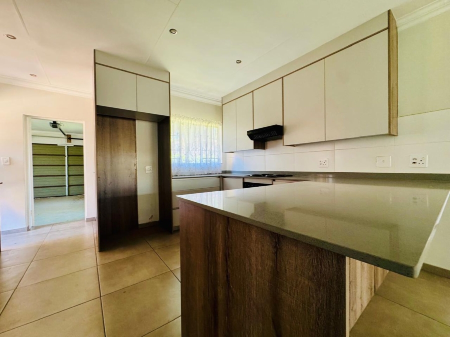 3 Bedroom Property for Sale in Green Acres Estate Gauteng