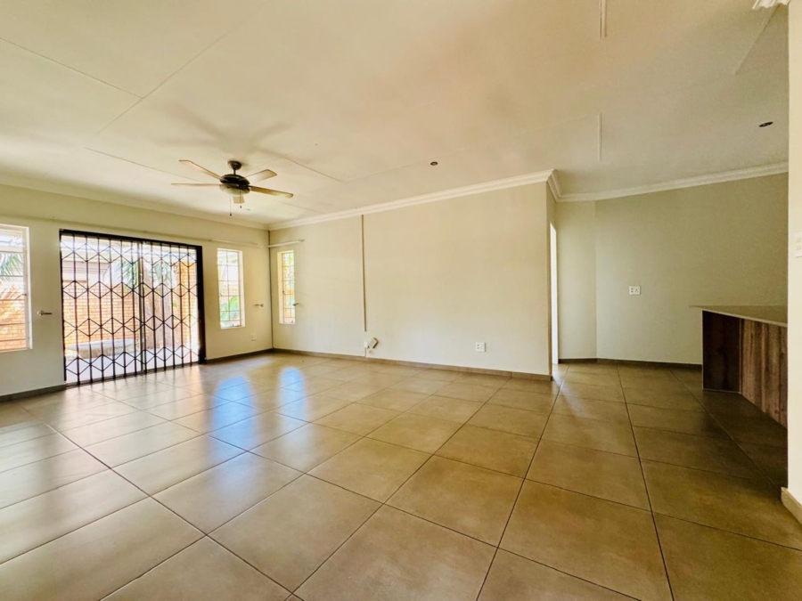 3 Bedroom Property for Sale in Green Acres Estate Gauteng