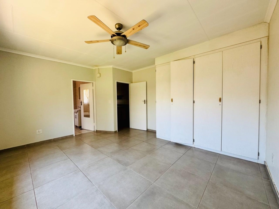 3 Bedroom Property for Sale in Green Acres Estate Gauteng