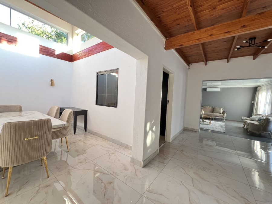 4 Bedroom Property for Sale in Waterkloof Ridge Gauteng