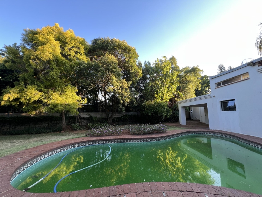 4 Bedroom Property for Sale in Waterkloof Ridge Gauteng
