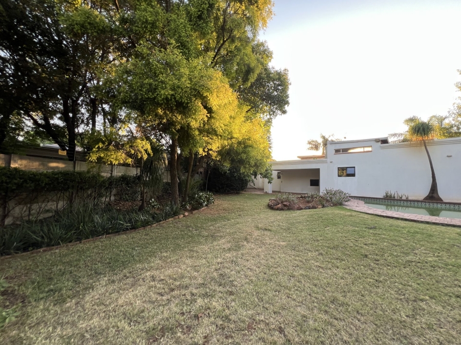 4 Bedroom Property for Sale in Waterkloof Ridge Gauteng