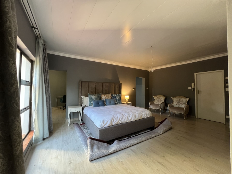 4 Bedroom Property for Sale in Waterkloof Ridge Gauteng