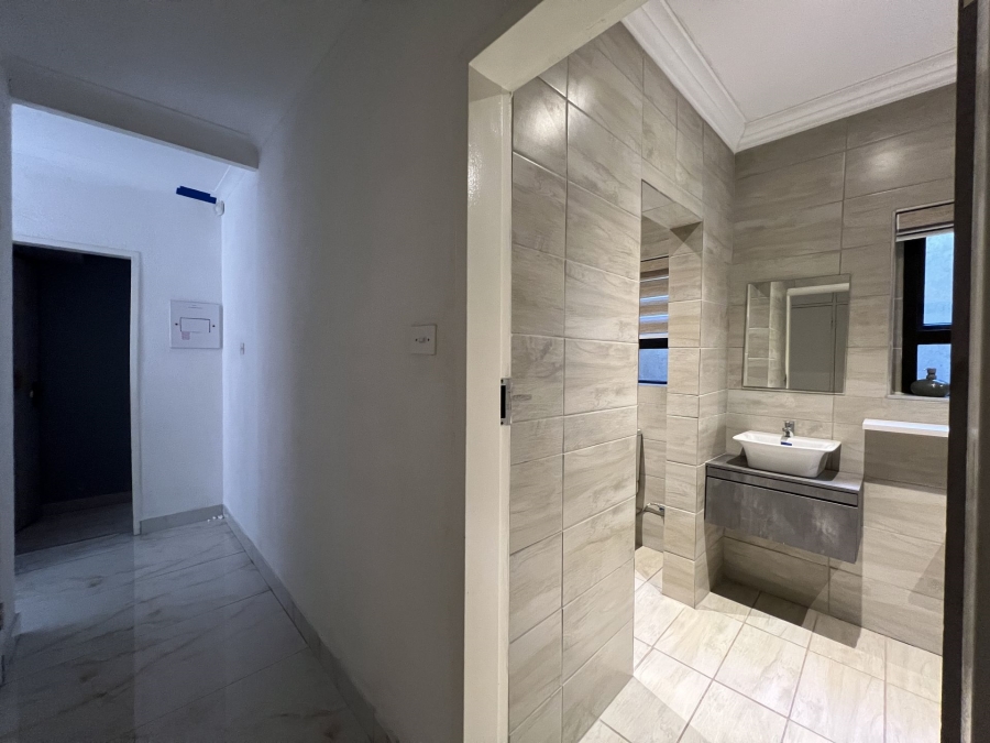 4 Bedroom Property for Sale in Waterkloof Ridge Gauteng