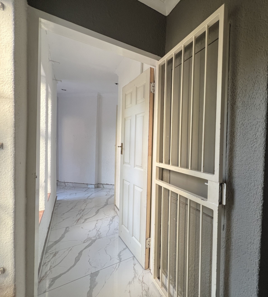 4 Bedroom Property for Sale in Waterkloof Ridge Gauteng