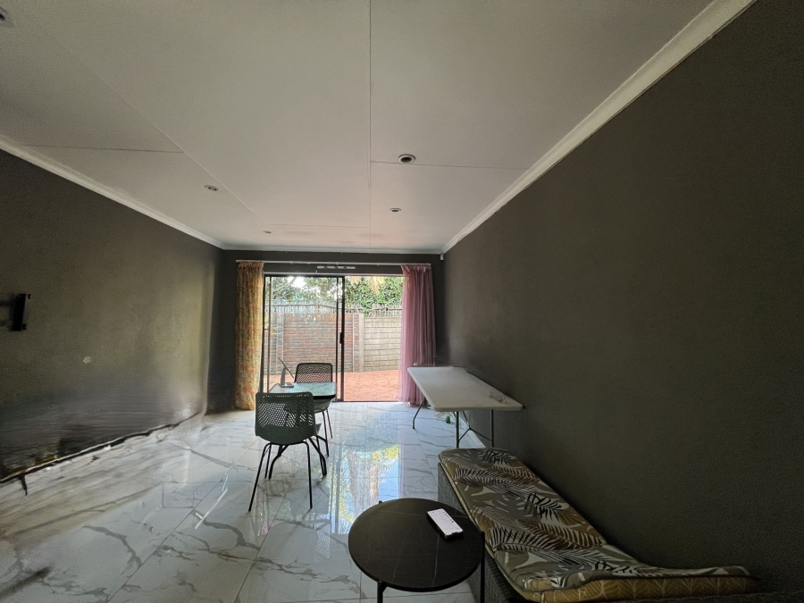 4 Bedroom Property for Sale in Waterkloof Ridge Gauteng