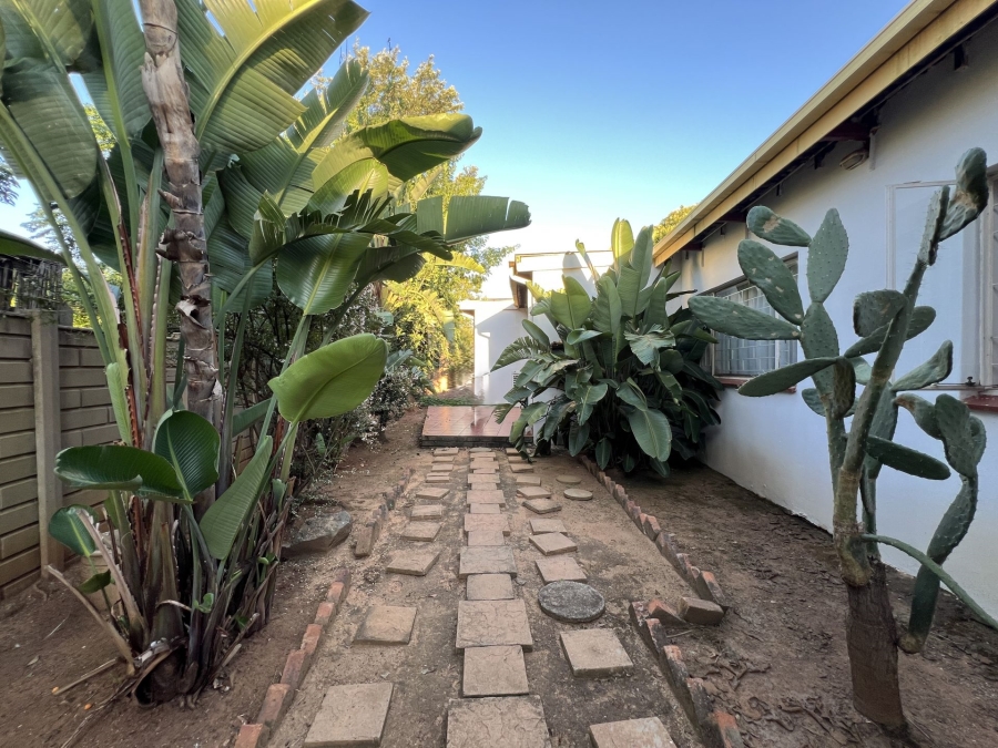 4 Bedroom Property for Sale in Waterkloof Ridge Gauteng