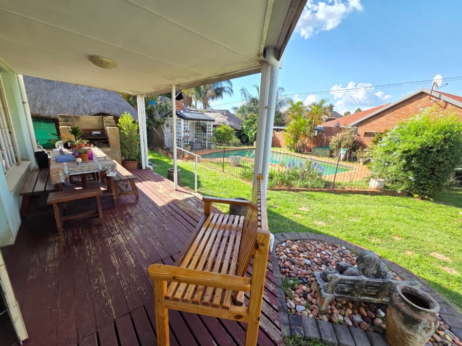 4 Bedroom Property for Sale in Sinoville Gauteng