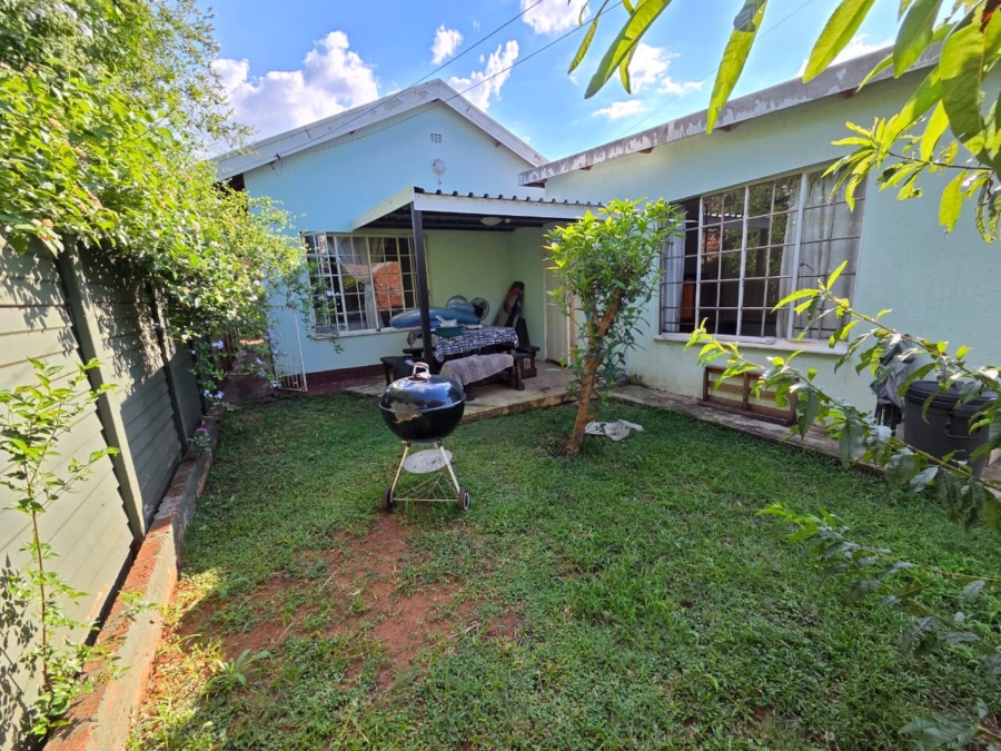 4 Bedroom Property for Sale in Sinoville Gauteng