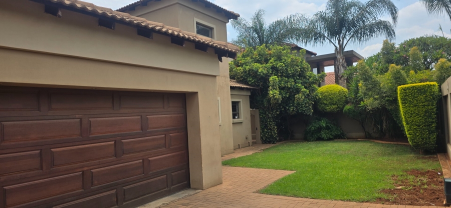 4 Bedroom Property for Sale in Rose Acres Estate Gauteng