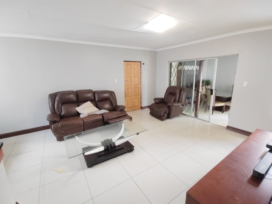 3 Bedroom Property for Sale in Christiaanville A H Gauteng