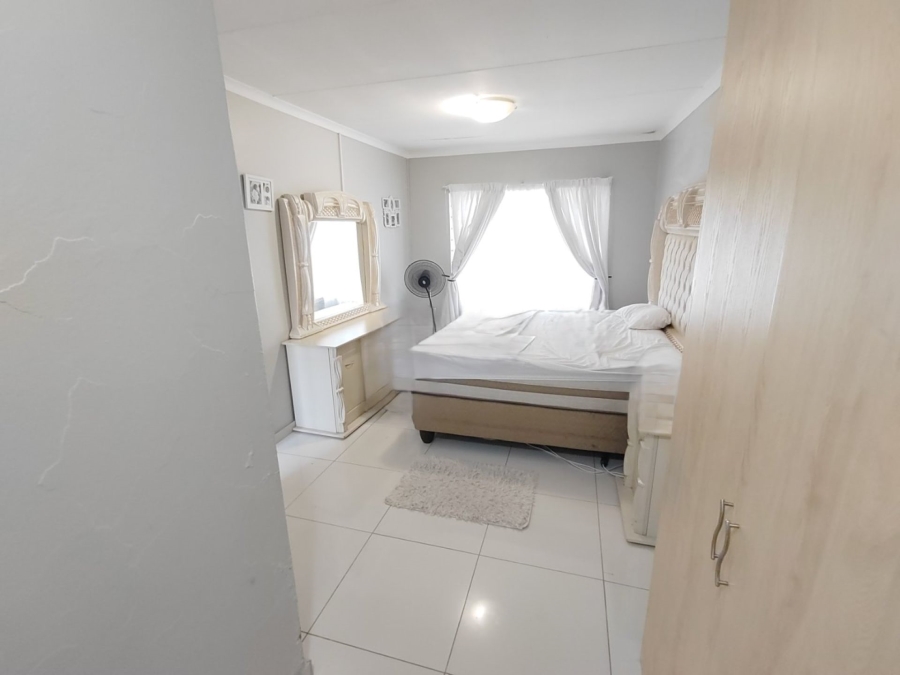 3 Bedroom Property for Sale in Christiaanville A H Gauteng