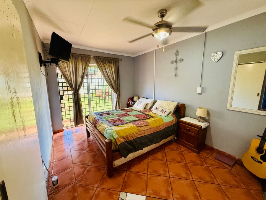 4 Bedroom Property for Sale in Hesteapark Gauteng