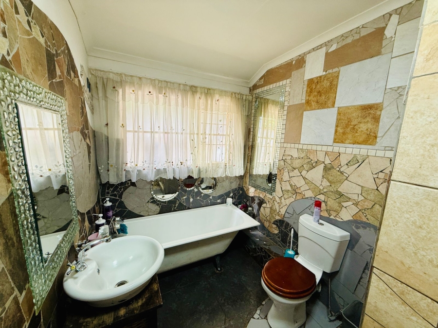 4 Bedroom Property for Sale in Hesteapark Gauteng