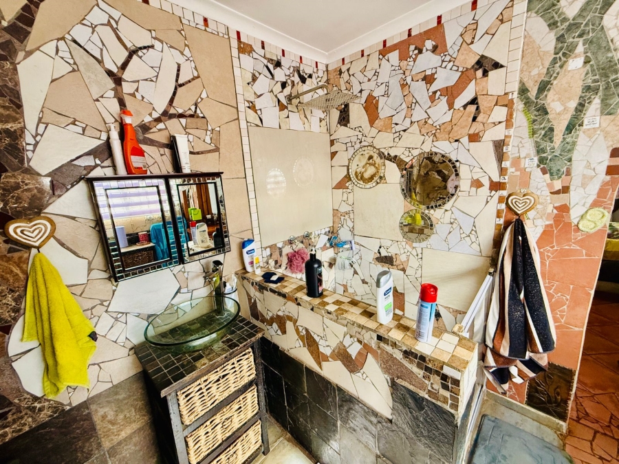 4 Bedroom Property for Sale in Hesteapark Gauteng