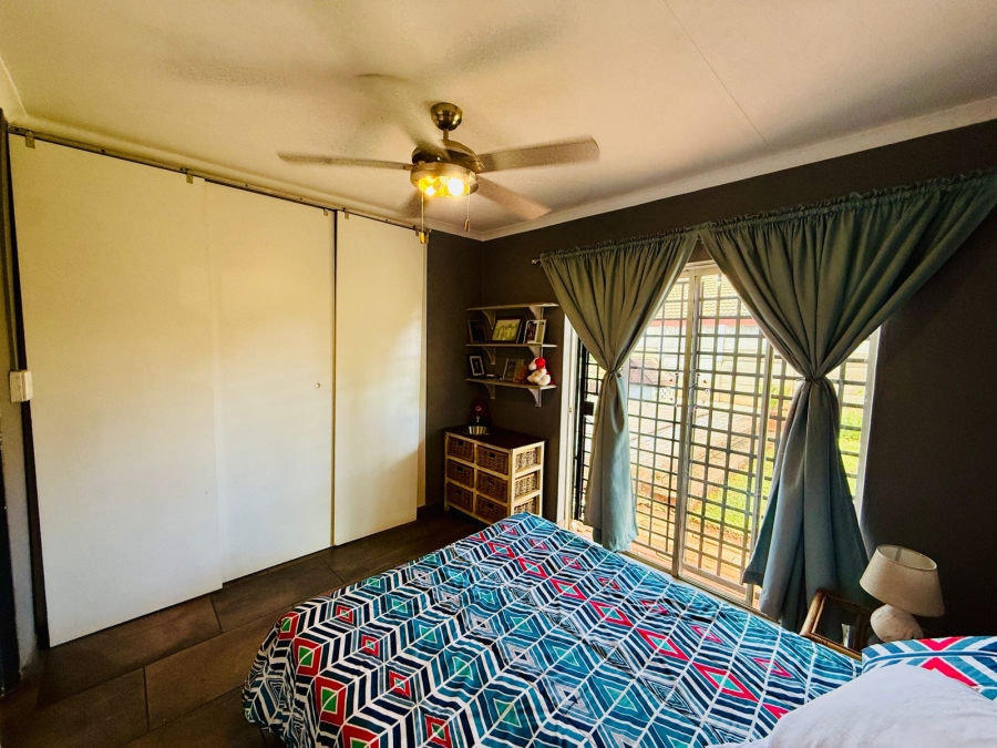 4 Bedroom Property for Sale in Hesteapark Gauteng