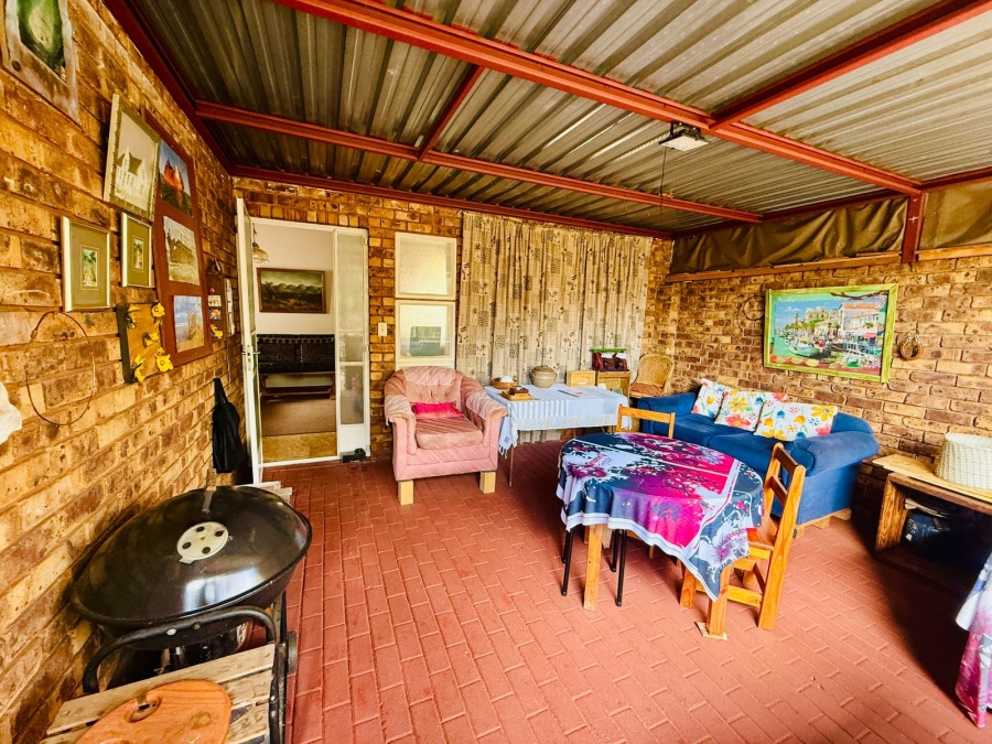 2 Bedroom Property for Sale in Clarina Gauteng