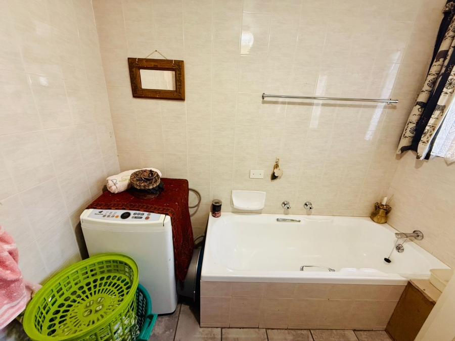 2 Bedroom Property for Sale in Clarina Gauteng