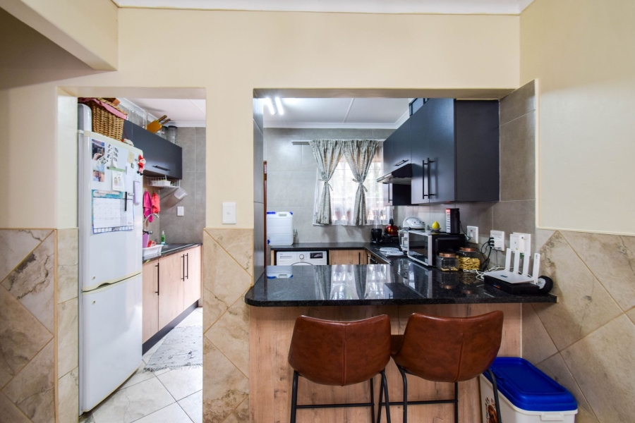 2 Bedroom Property for Sale in Montana Gauteng