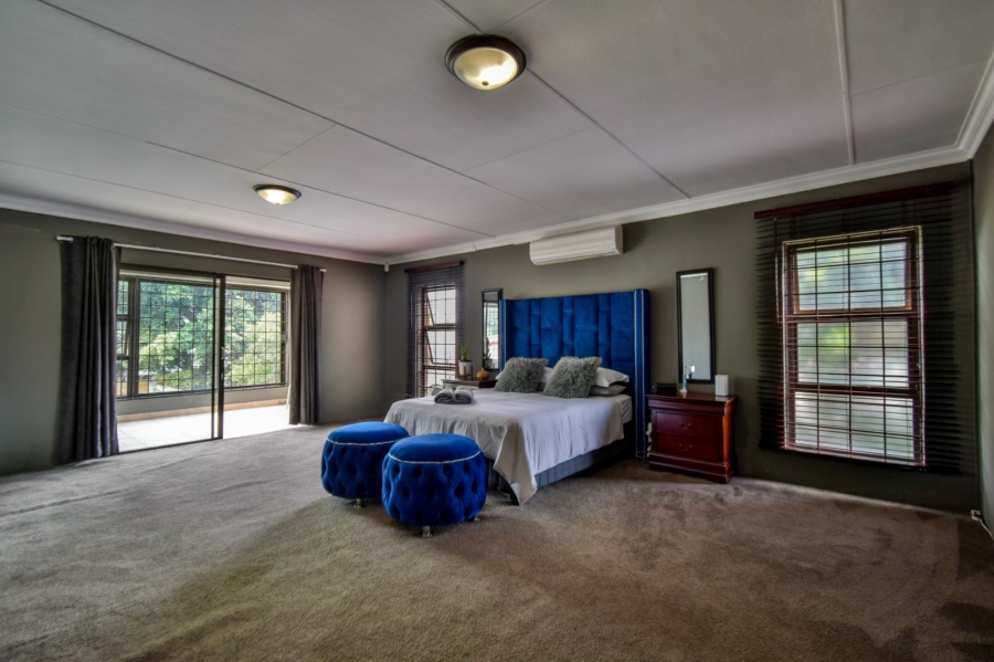 5 Bedroom Property for Sale in Gezina Gauteng