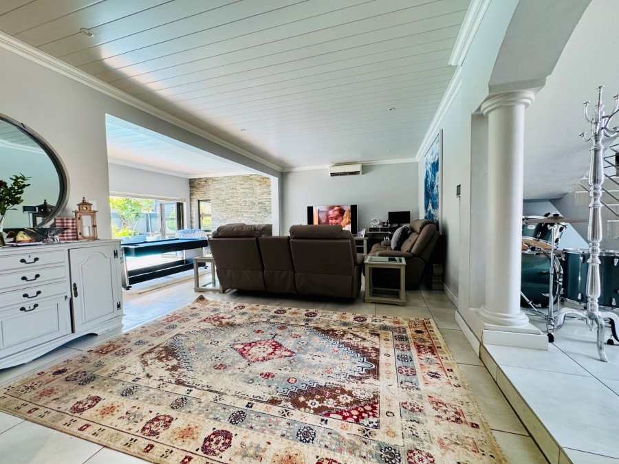 4 Bedroom Property for Sale in Rose Acres Estate Gauteng