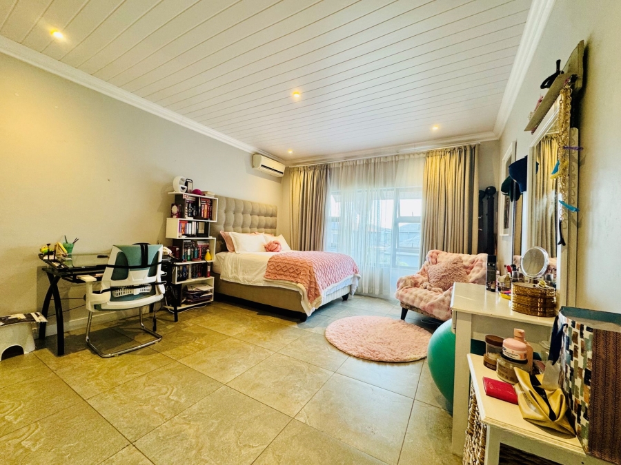 4 Bedroom Property for Sale in Rose Acres Estate Gauteng